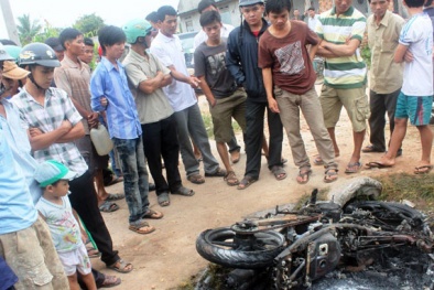 Đốt xe công an, 6 người lĩnh án