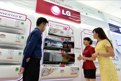 Máy điều hòa hút hàng khi thời tiết nắng nóng