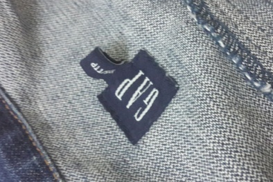 'Mông má' đồ sida thành 'hàng hiệu xách tay'