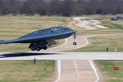 Mỹ điều máy bay ném bom tàng hình B-2 đến tập trận ở châu Âu