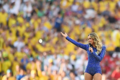 Mỹ nhân bí ẩn hát trong lễ khai mạc World Cup gây sốt