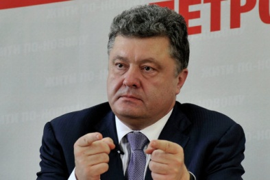 Tình hình Ukraine hôm nay: Tổng thống Poroshenko sẽ trả thù vụ Luhanshk