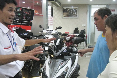 Kinh doanh xe máy đã hết thời?