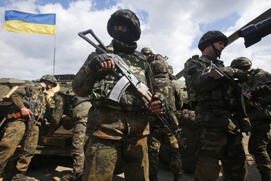 Tình hình Ukraine mới nhất: Putin kêu gọi hai bên hạ vũ khí và thỏa hiệp