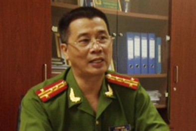 Nghe trộm 14.000 điện thoại: Thủ đoạn cài phần mềm gián điệp