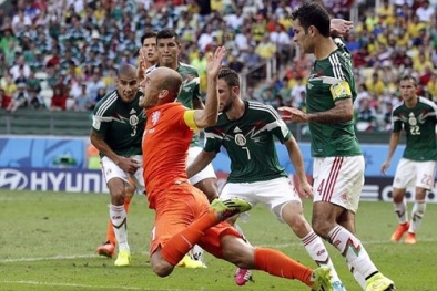 World Cup 2014 : Hà Lan thắng ngược dòng nhờ vũ công ba lê Robben!