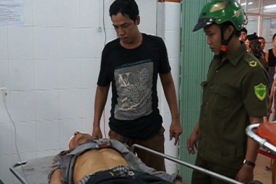 Hàng trăm người dân đánh kẻ trộm chó bất tỉnh