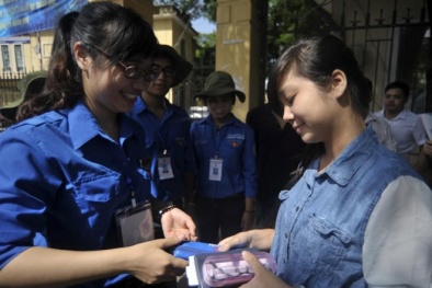 Thí sinh bất ngờ với đề thi Toán cấu trúc lạ