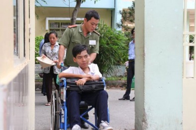 Thí sinh khuyết tật với mơ ước thành kỹ sư công nghệ