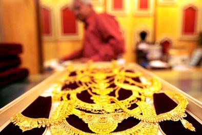 Giá vàng hôm nay: Giá vàng SJC đồng loạt giảm mạnh