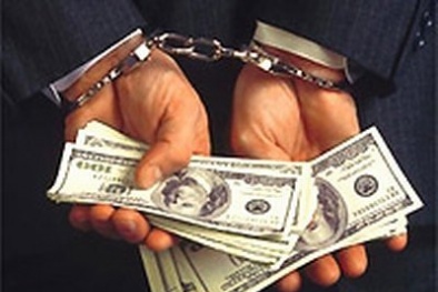 Nhận hối lộ 130 triệu đồng, Chánh tòa kinh tế Hải Phòng bị khởi tố