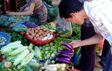 Đảm bảo an toàn thực phẩm mùa mưa bão