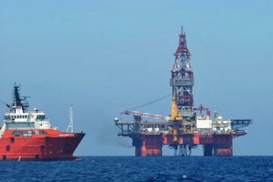 Trung Quốc dịch chuyển giàn khoan: Chuyên gia nói gì?