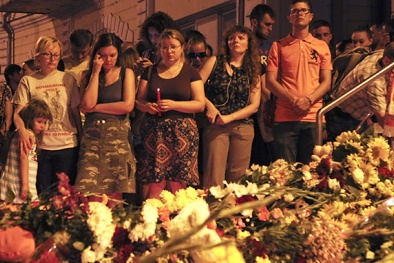Danh tính 3 mẹ con người Việt tử nạn trên máy bay Malaysia MH17