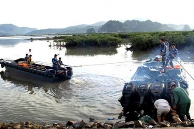 Cảnh sát biển bắt giữ vụ vận chuyển thuốc lá lậu “khủng”