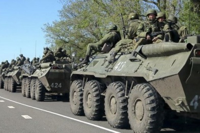 Tình hình Ukraine: Mỹ, EU tăng cường trừng phạt nền kinh tế Nga