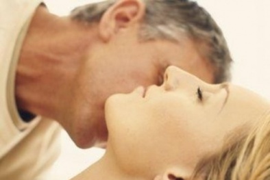 Giữ lửa tình cho phái mày râu