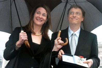 Chuyện tình lãng mạn của những ông chủ công nghệ nổi tiếng 