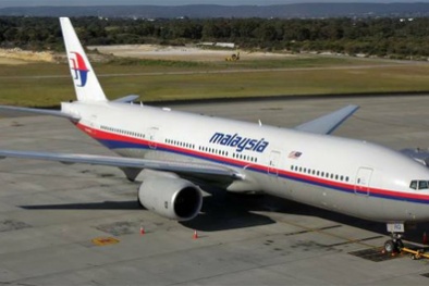 Tin tức mới nhất máy bay mất tích MH370: Malaysia Airlines rút khỏi thị trường chứng khoán