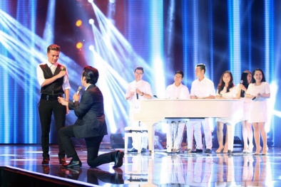 Dương Khắc Linh lần đầu khoe giọng hát tán tỉnh Đàm Vĩnh Hưng