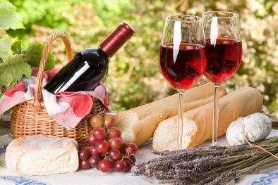 Phát hiện rượu vang Pháp chứa hóa chất gây hại cho hệ nội tiết