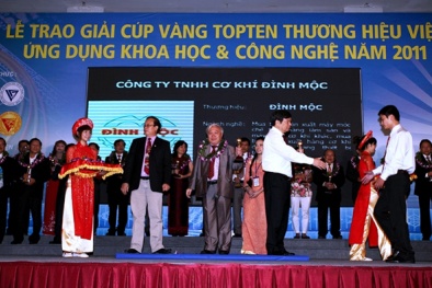 Trao Giải thưởng Cúp vàng top ten thương hiệu Việt ứng dụng KHCN