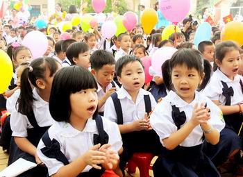 Báo tên trường nào lạm thu, Sở sẽ vào cuộc xử lý ngay lập tức