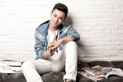 Hoài Lâm theo chân Hoài Linh đi đóng phim Tết