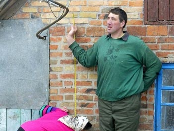 Người cao nhất thế giới qua đời ở tuổi 44