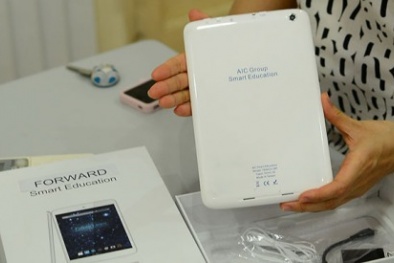 UBND TP.HCM nói gì về đề án 4.000 tỷ làm SGK điện tử?