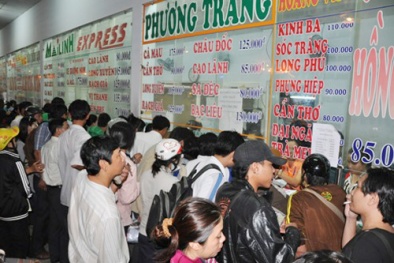 Căng thẳng vé tàu xe dịp Quốc Khánh 2/9