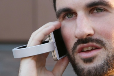 Sạc điện thoại dự phòng đeo tay độc đáo