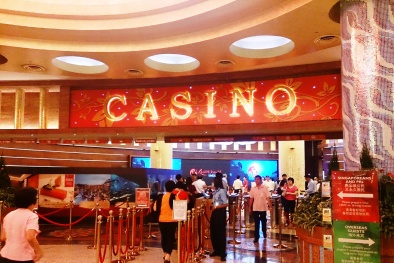 Thứ trưởng Bộ Tài chính bác bỏ tin vé vào casino 1 triệu đồng/người