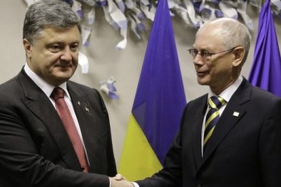 Tình hình Ukraine: EU xem xét lệnh trừng phạt mới chống lại Nga