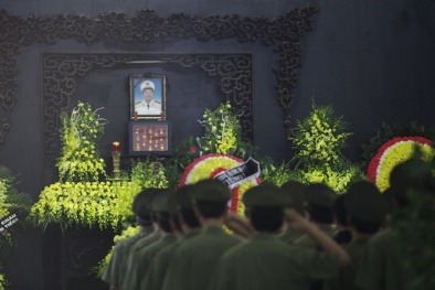 Lễ viếng, truy điệu Trung tướng Nguyễn Xuân Tư tử nạn vì bị xe khách đâm