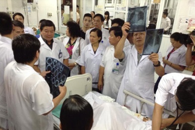 Vụ ô tô lao xuống vực: Một bệnh nhân đã chết não