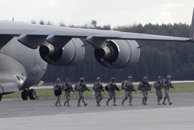 NATO tiến hành tập trận lớn để đương đầu với Nga