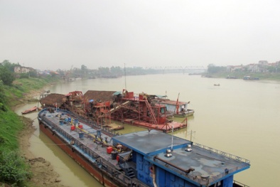 Tàu hơn 7 tỷ bán giá sắt vụn: Cục trưởng đường thủy nói gì?