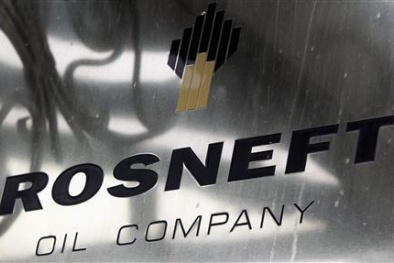 Tình hình Ukraine: Bất chấp cảnh báo từ Moscow, EU quyết định trừng phạt Nga