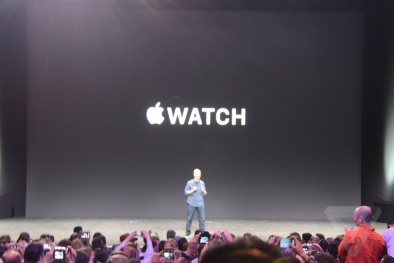 Apple Watch chính thức ra mắt như sản phẩm công nghệ cao thần kỳ