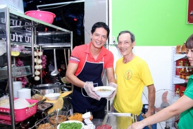 Siêu mẫu Bình Minh bỏ nghề đi bán Hủ tiếu