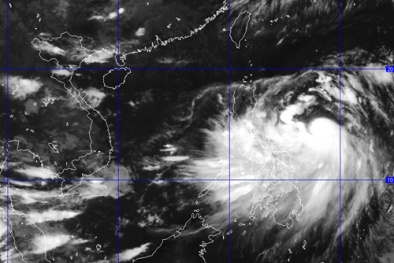 Tin mới nhất về bão Kalmaegi đang tiến nhanh vào biển Đông