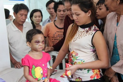 Ai giải cứu cháu bé 4 tuổi bị cha mẹ đánh đập ở Bình Dương?