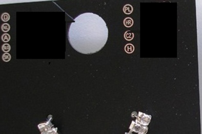 Hoa tai Trung Quốc nhiễm độc chất bị thu hồi