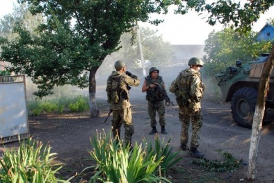 Tình hình Ukraine: Phe ly khai tiếp tục bắn phá thành phố cảng Mariupol