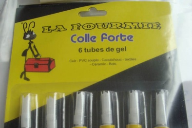 Keo dán Trung quốc nhiễm độc chất bị thu hồi