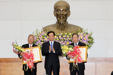 Trao huân chương Hồ Chí Minh cho 2 nguyên Phó Thủ tướng