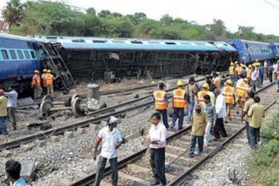 Tai nạn tàu hỏa tại Ấn Độ, 12 người thiệt mạng