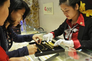 Giá vàng ngày 2/10/2014: Bán tháo chứng khoán và dư địa chính trị đẩy giá vàng tăng