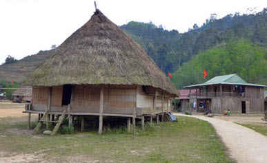 Đi xuất khẩu lao động có thoát được nghèo?